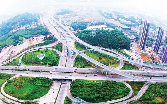 今年全省查处城市道路超速78752起 贵安大道