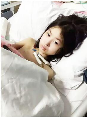 女孩腹部溃烂体重只有40斤 医疗费无着落需帮助