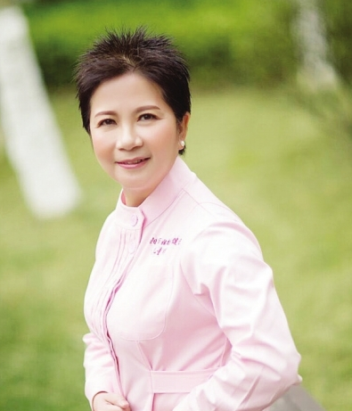 指导专家:陈建丽 主任医师,医学硕士,硕士生导师,贵州省(贵阳市)妇幼保健院·贵阳市儿童医院急诊与儿童重症医学科主任,贵阳市市管专家,贵州省政府特殊津贴专家,国家卫计委临床重点专科建设项目学科带头人。从事儿童危重症急救工作30年。