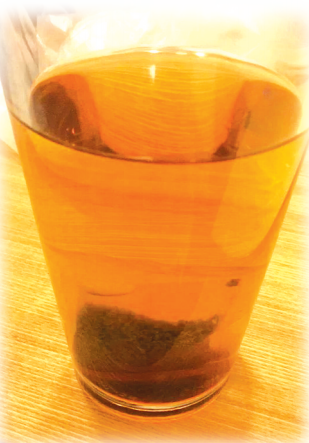 解女士喝的“覆盆子茶”