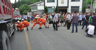 金沙县禹谟镇多少人口_金沙县禹谟中学尹林