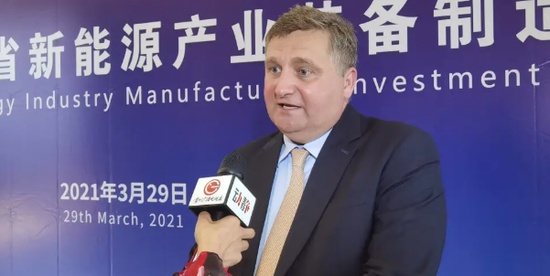 贵州新浪老总_贵州建工集团老总图片(3)