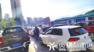 早高峰异常拥堵的尚雅路