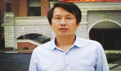 乐湾国际实验学校化学教研组长陈远贵