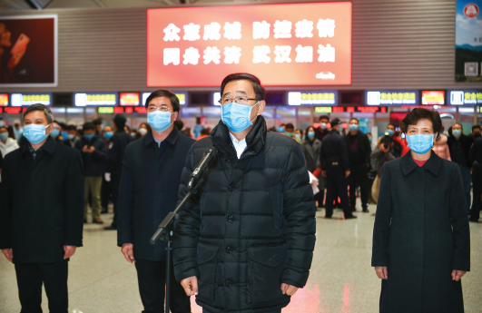 省委书记、省人大常委会主任、省应对新冠肺炎疫情防控工作领导小组组长孙志刚讲话。 杜朋城 贾智 林民 摄
