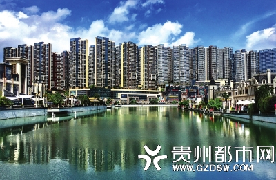 未来方舟城市综合体一景。 本报记者邱凌峰 摄