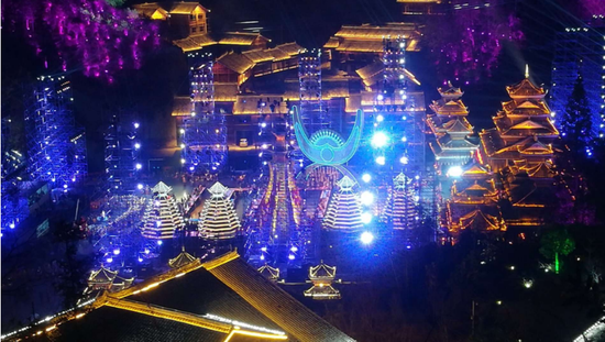 贵州电网公司圆满完成2018年央视春晚黎平肇