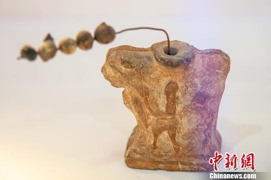 图为展示的灯具。洪坚鹏 摄