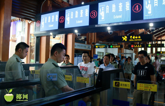 三亚首个出入境自助查验通道通过验收过关仅需