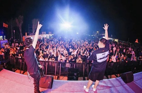 1月1日至2日，神冲火山电子音乐节在木棠镇神冲滨海旅游度假区启幕。