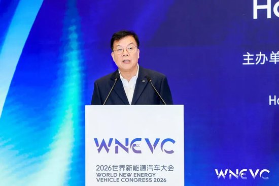 主持人陈志鑫