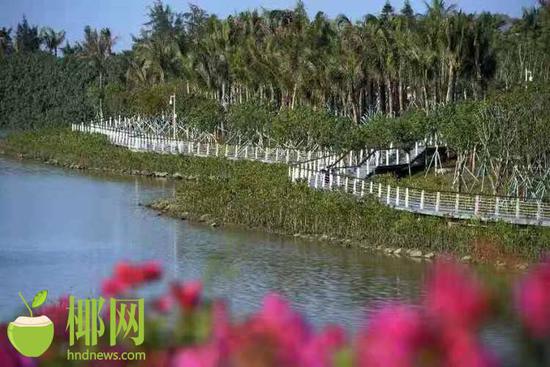 实行网格化巡查 筑牢湿地保护防火墙