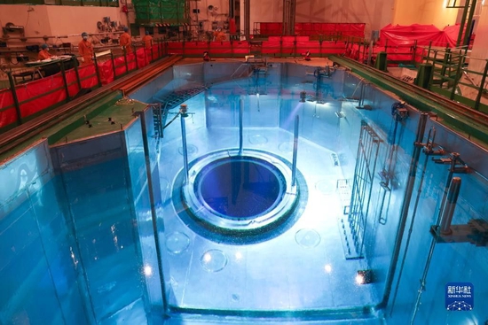 图为海南昌江核电基地1号机组核岛厂房换料水池。新华社记者 张丽芸 摄
