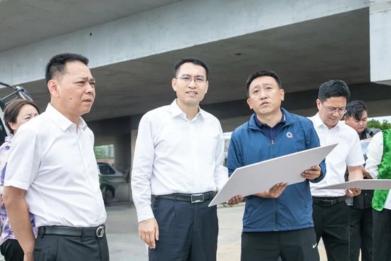 　　3月18日，李爱华调研2026年“海南三月三·山海同心圆”主会场活动筹备进展情况。东方市融媒体中心 摄