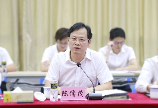 陈儒茂出席签约仪式（黄海玲 摄）