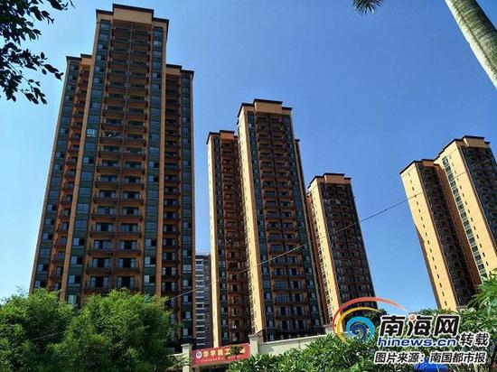 龙凤小区。