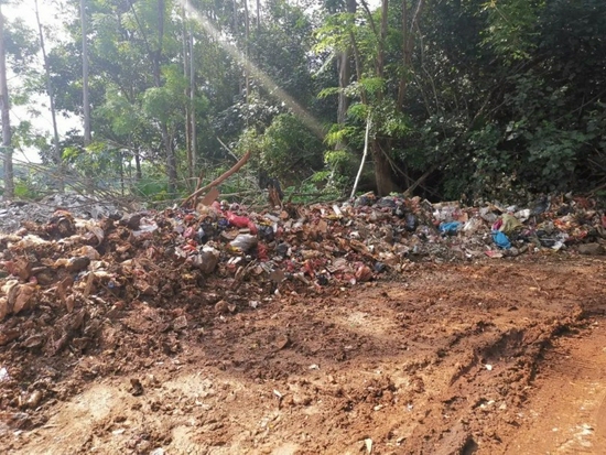  图2：多文镇建筑垃圾违规堆放点