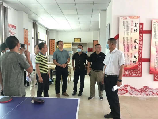 西昌镇工会调研