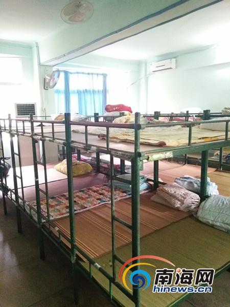 海口市第九小学周边一寄宿点存安全隐患,被要求整改。南海网记者刘麦 摄