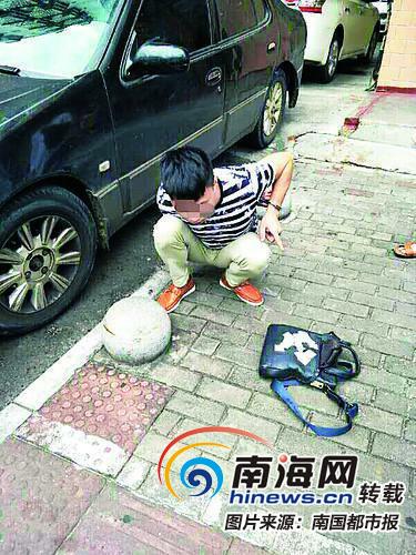 男子陈某试图用“食用结晶粉”骗色，结果被警方抓个正着。南国都市报记者 徐培培摄