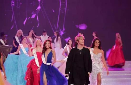 俄罗斯歌手 KRISTIAN KOSTOV带来歌曲《You Got me Girl》