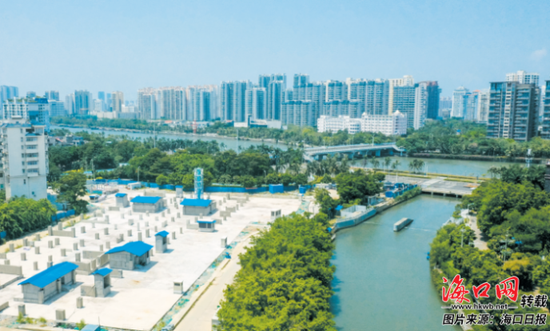  9月14日，海口市长堤路水质净化厂正在处理从周边收集过来的污水。