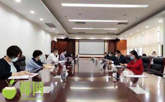 以“三服务”为抓手，按下复工复产“快进键”