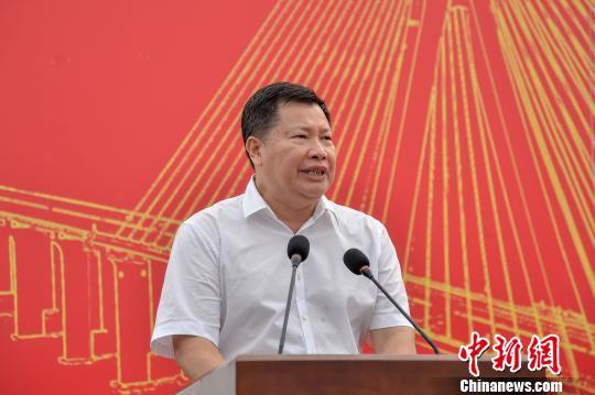 图为海南省交通运输厅厅长林东致辞。　洪坚鹏 摄