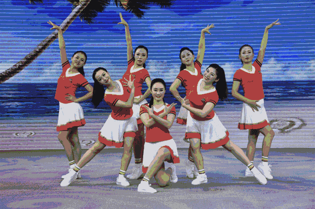 海南原创广场舞快闪活动24日举行