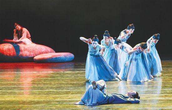 一月十七日，舞剧《伯牙绝弦》在海南省歌舞剧院上演