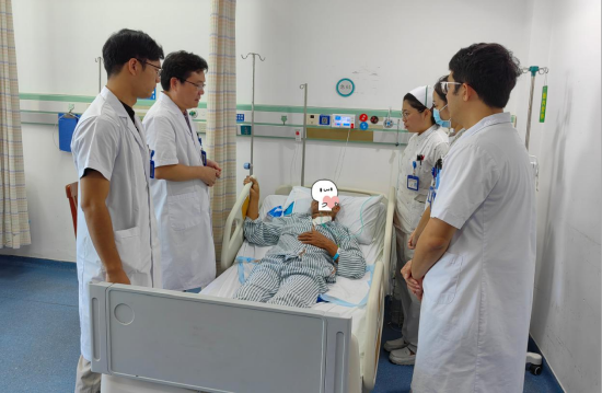 术后李标主任查房