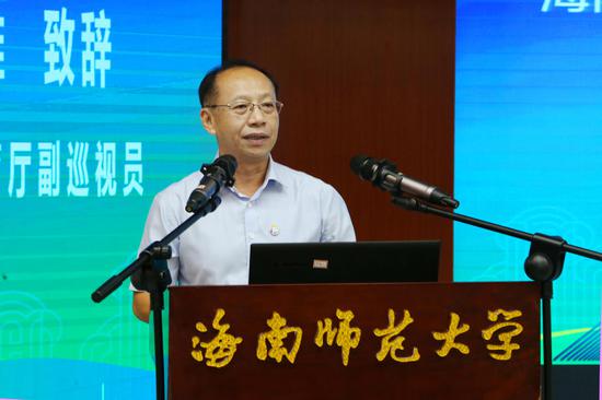 海南省教育厅副巡视员卢焕雄