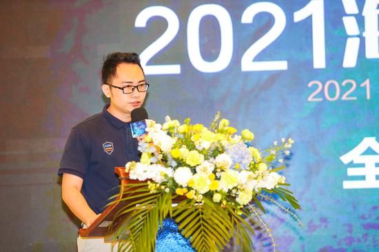 潜水节组委会执行秘书长、蜈支洲岛旅游区品牌官符苏彬讲述项目整体方案和进度