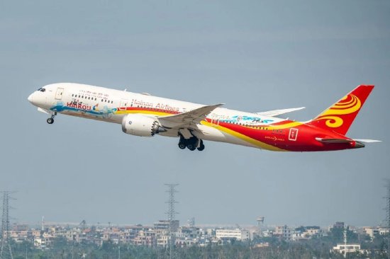 海南航空“海口号”主题彩绘飞机