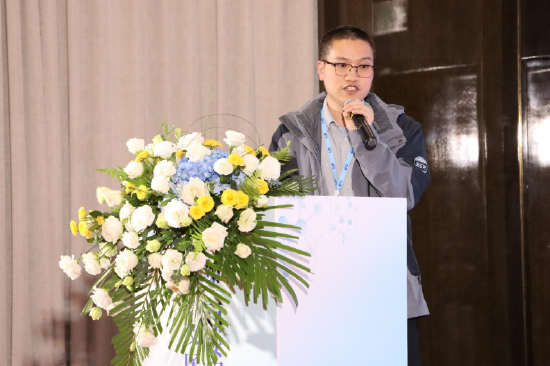 海南省中医院临床研究中心教授郑新彬