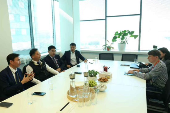 代表团拜访JoinUP Travel