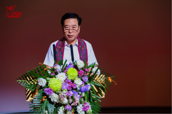（海南省旅游协会会长邹贤锋&nbsp;致辞）