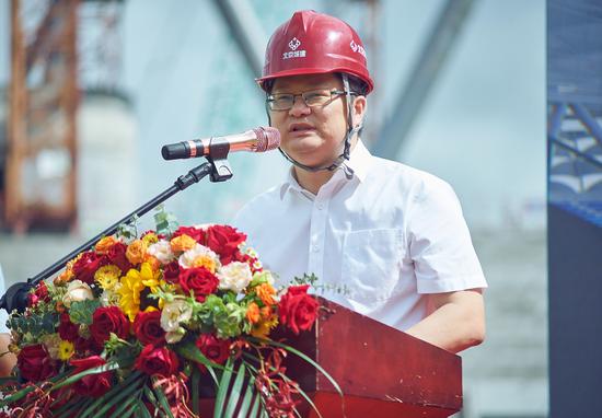 亚沙会组委会工作委员会副秘书长、三亚市政府副秘书长叶凯中