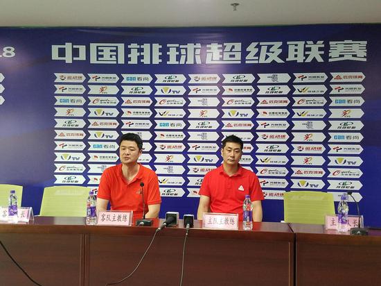 八一男排2:3不敌北京 陈方:北京队关键球出色,