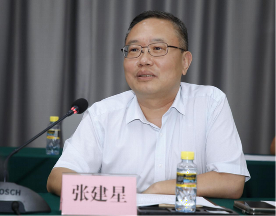 中经联播网首席执行官、海口市江苏南通商会会长张建星