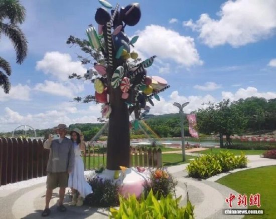 海南万宁兴隆巧克力小镇风景优美。中新网记者 张茜翼 摄