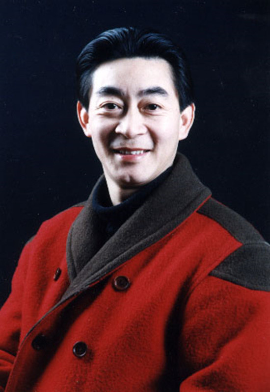 演员：六小龄童