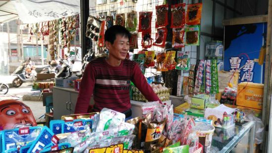 图为何智军 海南日报记者 李英挺 摄