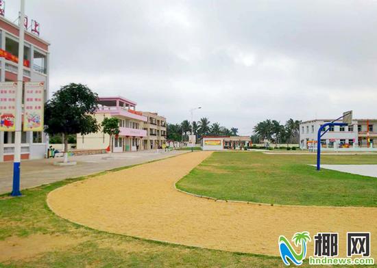 宋六学校的操场