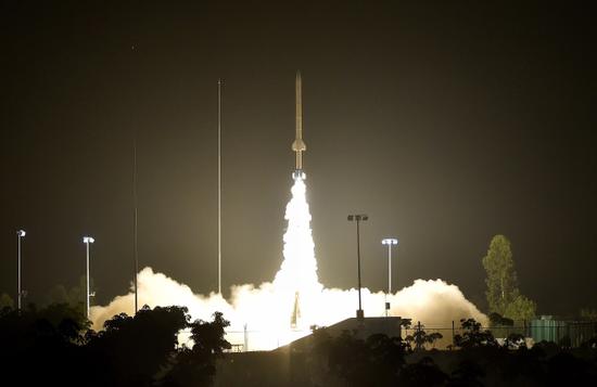 4月27日，“鲲鹏-1B”863计划空间环境垂直探测试验探空火箭发射升空。
