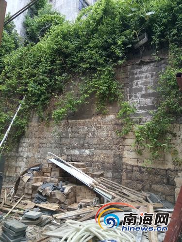 培龙市场改造时发现的古城墙。