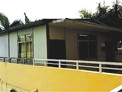 板房教室建在教学楼天台