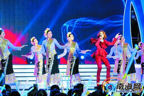 2016中国-东盟友谊歌会暨“海丝天籁”音乐盛会现场。黄菲摄