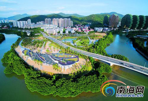 近日,俯瞰三亚丰兴隆生态公园,中心活动区、热带花园区、游客中心等主体建设已建设完成。海南日报记者 武威 摄