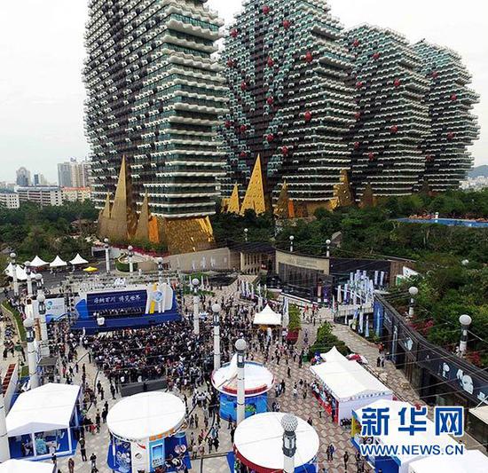 首届海博会近15万观众入场 协议投资额达13